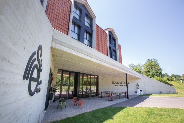 Hotel Ecos Del Sella