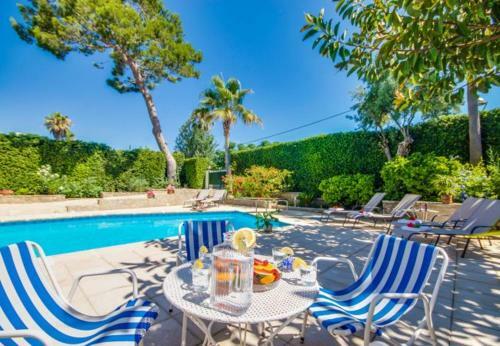 Can Picafort Holiday Home Sleeps 6 With Pool Air Con And Wifi