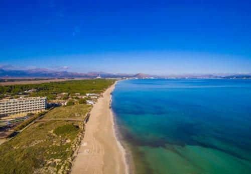 Can Picafort Apartment Sleeps 6 With Air Con And Wifi