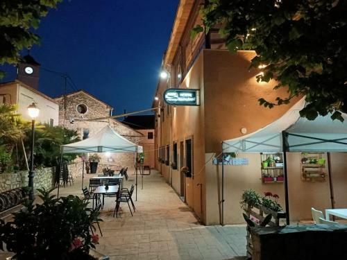 Hostal Restaurante Carricola
