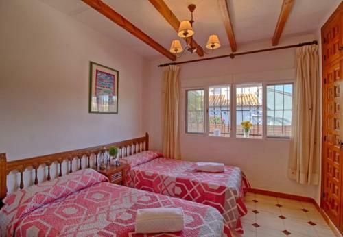 La Fustera Villa Sleeps 13 Pool Air Con Wifi