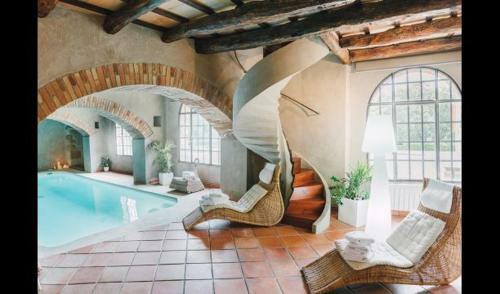 Castelltercol Villa Sleeps 19 With Pool