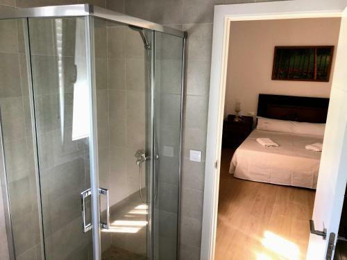 Chalet Con Piscina Para 6 Personas