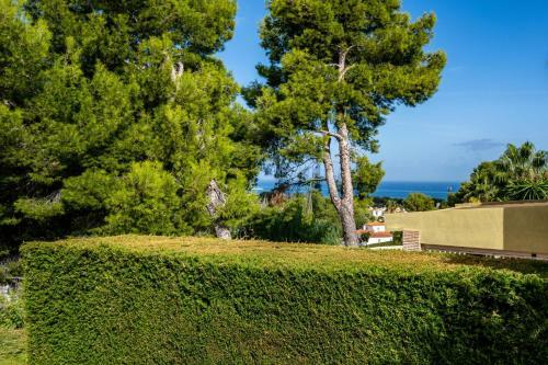 Real Villa Sleeps 6 With Pool Air Con And Wifi