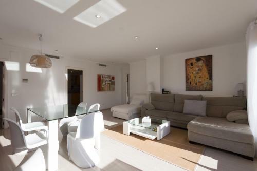 Apartamento Atico Duplex Con Piscina Privada Lagos Del Castillo