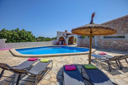 Es Barcares Villa Sleeps 8 With Pool Air Con And Wifi