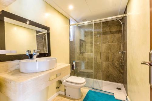 Port de Pollenca Villa Sleeps 8 With Pool Air Con And Wifi