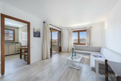 Port De Pollenca Apartment Sleeps 4