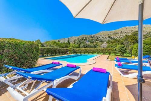 Port de Pollenca Villa Sleeps 6 With Pool Air Con And Wifi