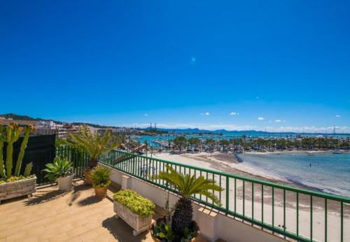 Port D'alcudia Apartment Sleeps 2 With Air Con