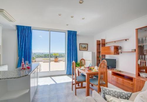 Port D'alcudia Apartment Sleeps 2 With Air Con