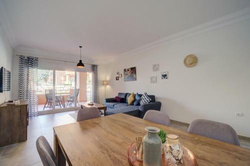 Modern Garden Apartment Estepona (Lf-4b1)