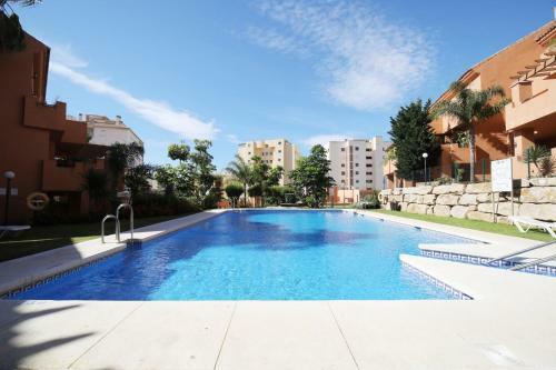 Modern Garden Apartment Estepona (Lf-4b1)