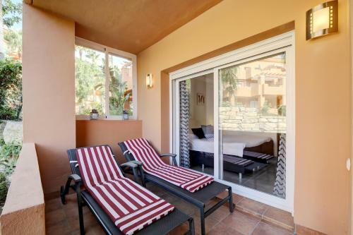 Modern Garden Apartment Estepona (Lf-4b1)