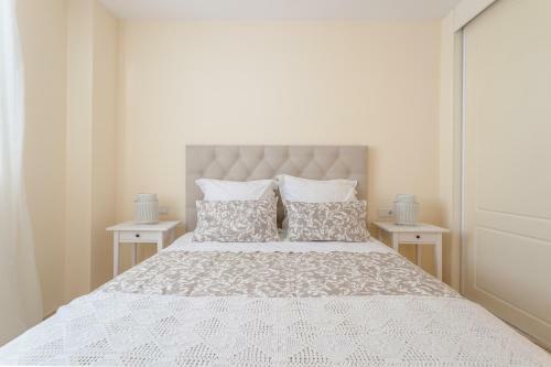 Apartamento Oleholidays Avenida Espa�a Centro Estepona 50 M. Playa
