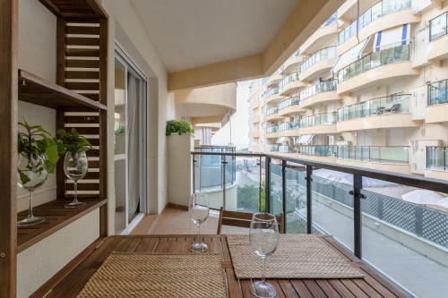 Apartamento Oleholidays Avenida Espa�a Centro Estepona 50 M. Playa