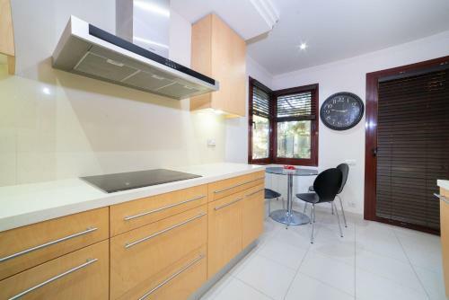Apartamento 3 Dormitorios En Granados Del Mar