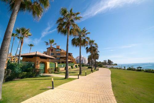 Apartamento 3 Dormitorios En Granados Del Mar