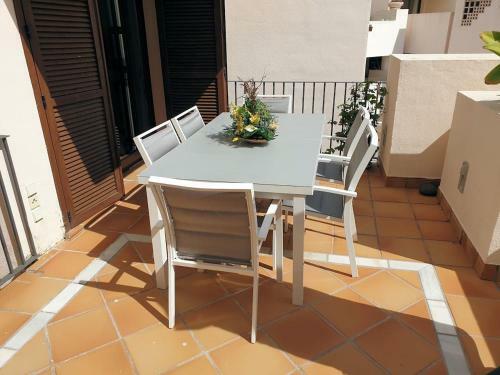Amazing Penthouse With Rooftop Pool In Estepona