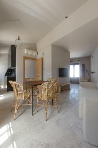 Chac�n Apartments & Suites