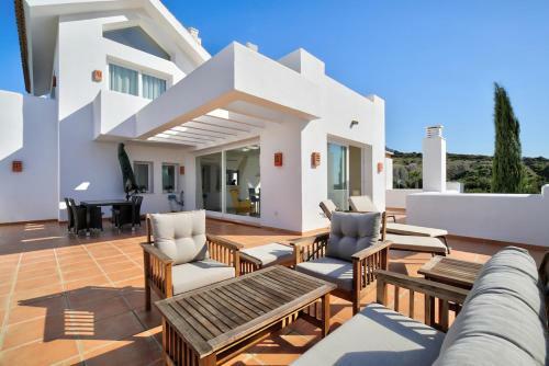 Al-711 Apartment 2 Bedrooms Alcazaba Lagoon