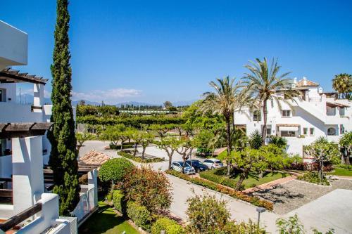Apartamento Luxury Duplex Penthouse Alcazaba Beach - Rdr157