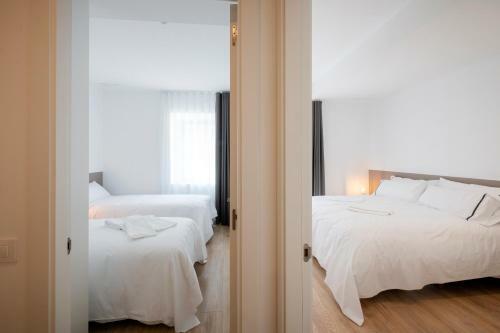 R32 Boutique Apartments
