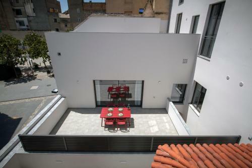 R32 Boutique Apartments
