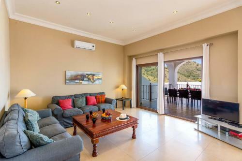 Nerja Paradise Rentals - Villa Cataleya