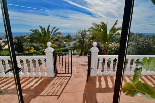 Fuengirola Villa Sleeps 10 Pool Air Con Wifi