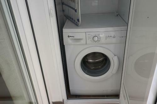 Poeta 1 Bedroom Apartment Ihaep11119