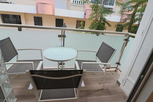 Poeta 1 Bedroom Apartment Ihaep11119