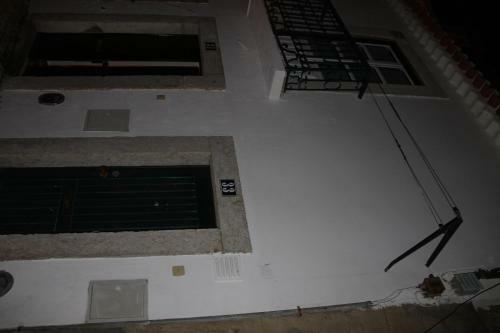 Lisbon Castle Apartment
