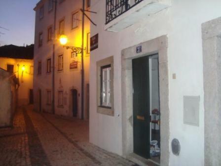 Lisbon Castle Apartment