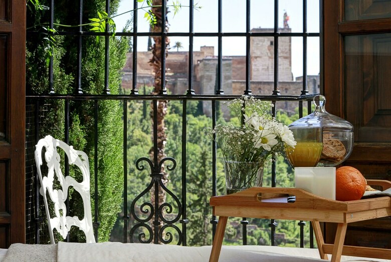 Apartamento 2.5 Million Villa. Magical Sunset. Super Close To Everything. 5br, 4ba, Pool, A/c+heating