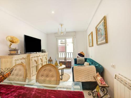 Charming Apartment In Gij�n Near Seabeach