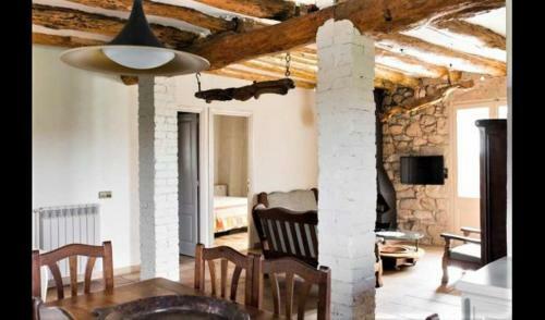 Gironella Villa Sleeps 18 With Pool