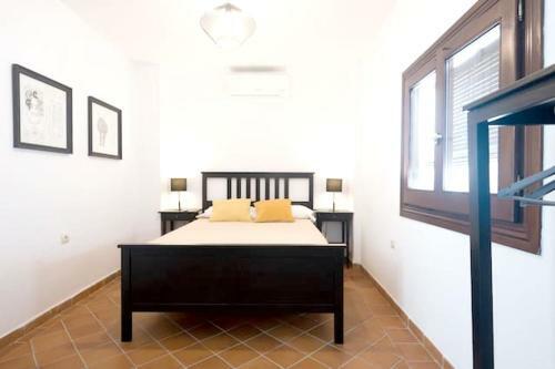 House With 2 Bedrooms In Granada With Terrace And Wifi