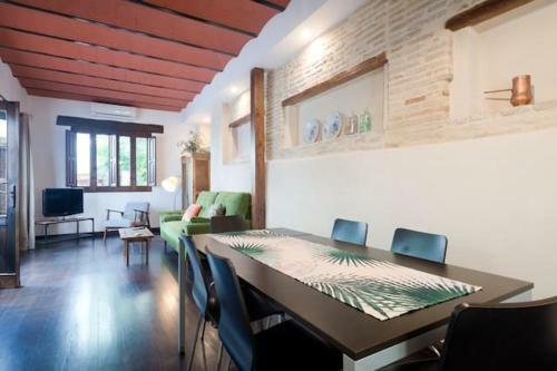 House With 2 Bedrooms In Granada With Terrace And Wifi