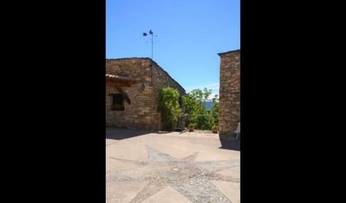 Guardia de Tremp Villa Sleeps 6 With Pool And Air Con