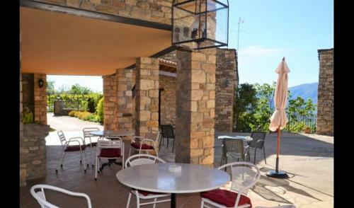 Guardia de Tremp Villa Sleeps 6 With Pool And Air Con