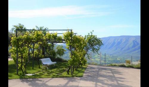 Guardia de Tremp Villa Sleeps 6 With Pool And Air Con