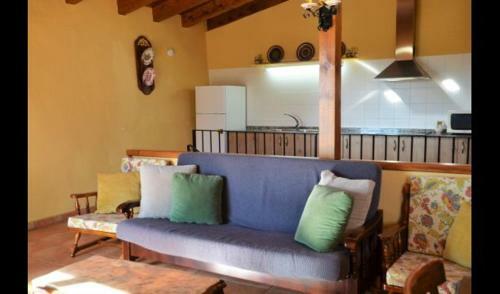 Guardia de Tremp Villa Sleeps 6 With Pool And Air Con
