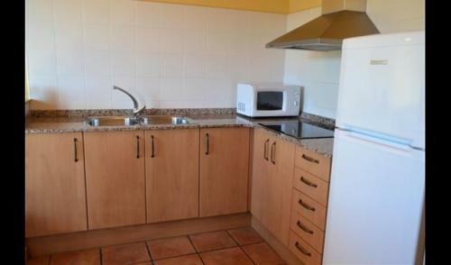 Guardia de Tremp Villa Sleeps 4 With Pool And Air Con