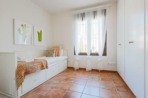 Fant�stica Casa-piscina Comunitaria Y Jard�n 8px
