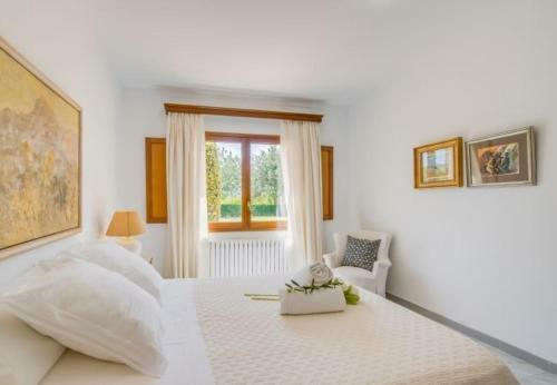 Inca Holiday Home Sleeps 8 With Pool And Wifi