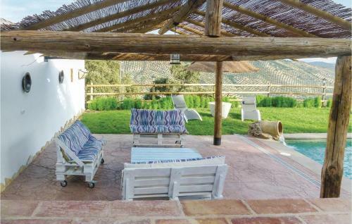 Five-bedroom Holiday Home In Iznajar