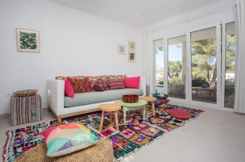 Xabia Villa Sleeps 8 Pool Wifi