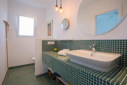 Xabia Villa Sleeps 8 Pool Air Con Wifi