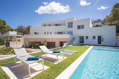 Xabia Villa Sleeps 8 Pool Air Con Wifi